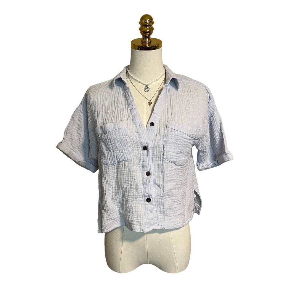 Forever 21 Womens Blue Cotton Gauze Button Down Short Sleeve Shirt Small